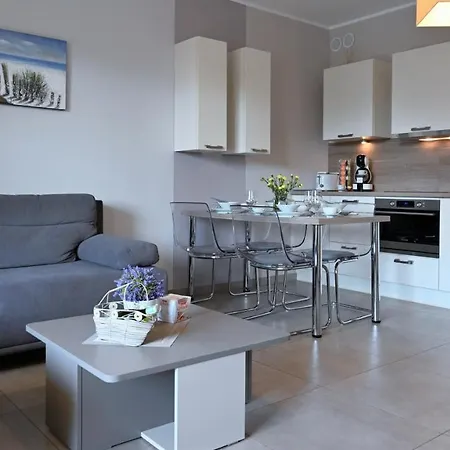 Apartment Plaza 7 - Nadmorska Rogowo