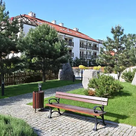 Plaza 7 - Nadmorska Rogowo *